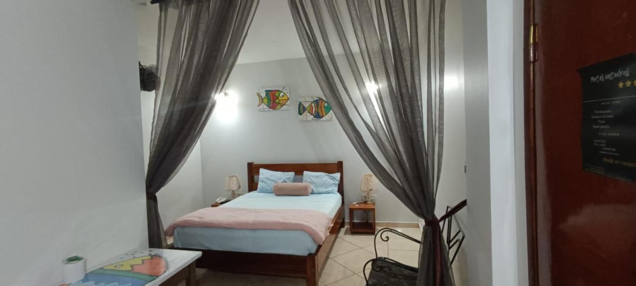 Hotel Catedral Ciudad del Este Dış mekan fotoğraf